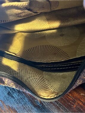 Cross Body Bag Gold Patterned Lined Handbag Interior Care-e- on bags